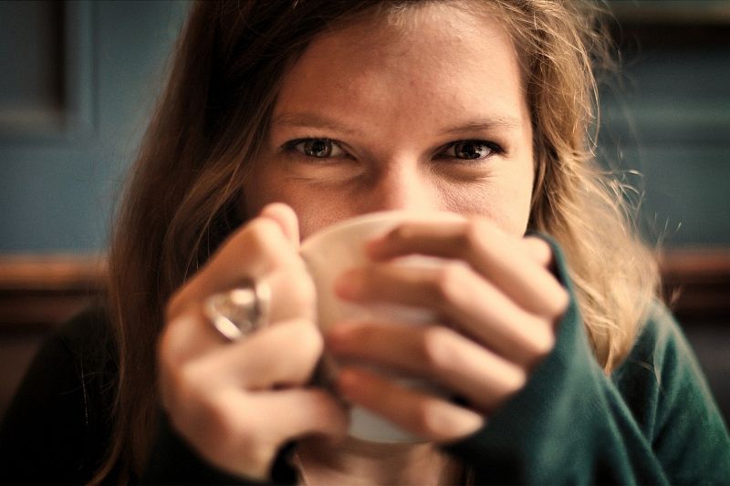 Эффект третьей чашки: как кофе спасет женщин от депрессии